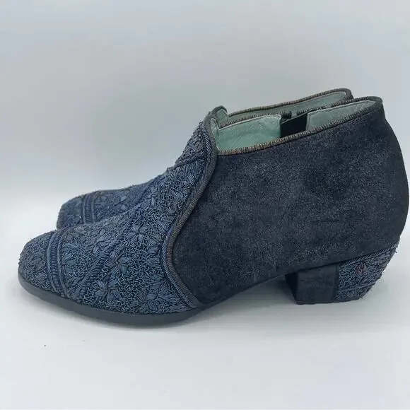 MEHER KAKALIA Queen Beaded Embellished Booties Blue